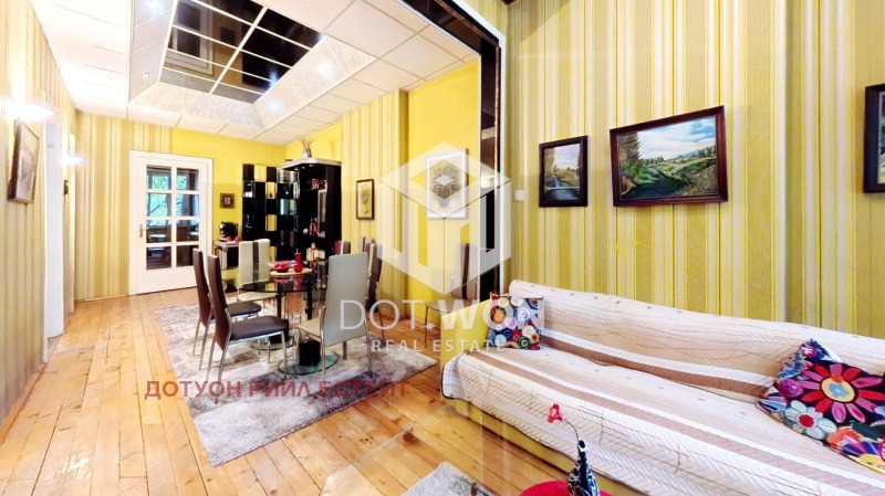 Продава 4-СТАЕН в град София, Център - 138 кв.м / 479 999 € » 938 796.44 лв., ДОТУОН РИЙЛ ЕСТЕЙТ