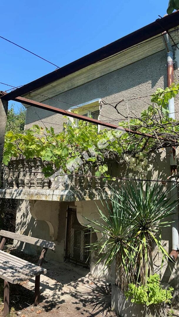 Продава КЪЩА, с. Чарган, област Ямбол, снимка 6 - Къщи - 51770277