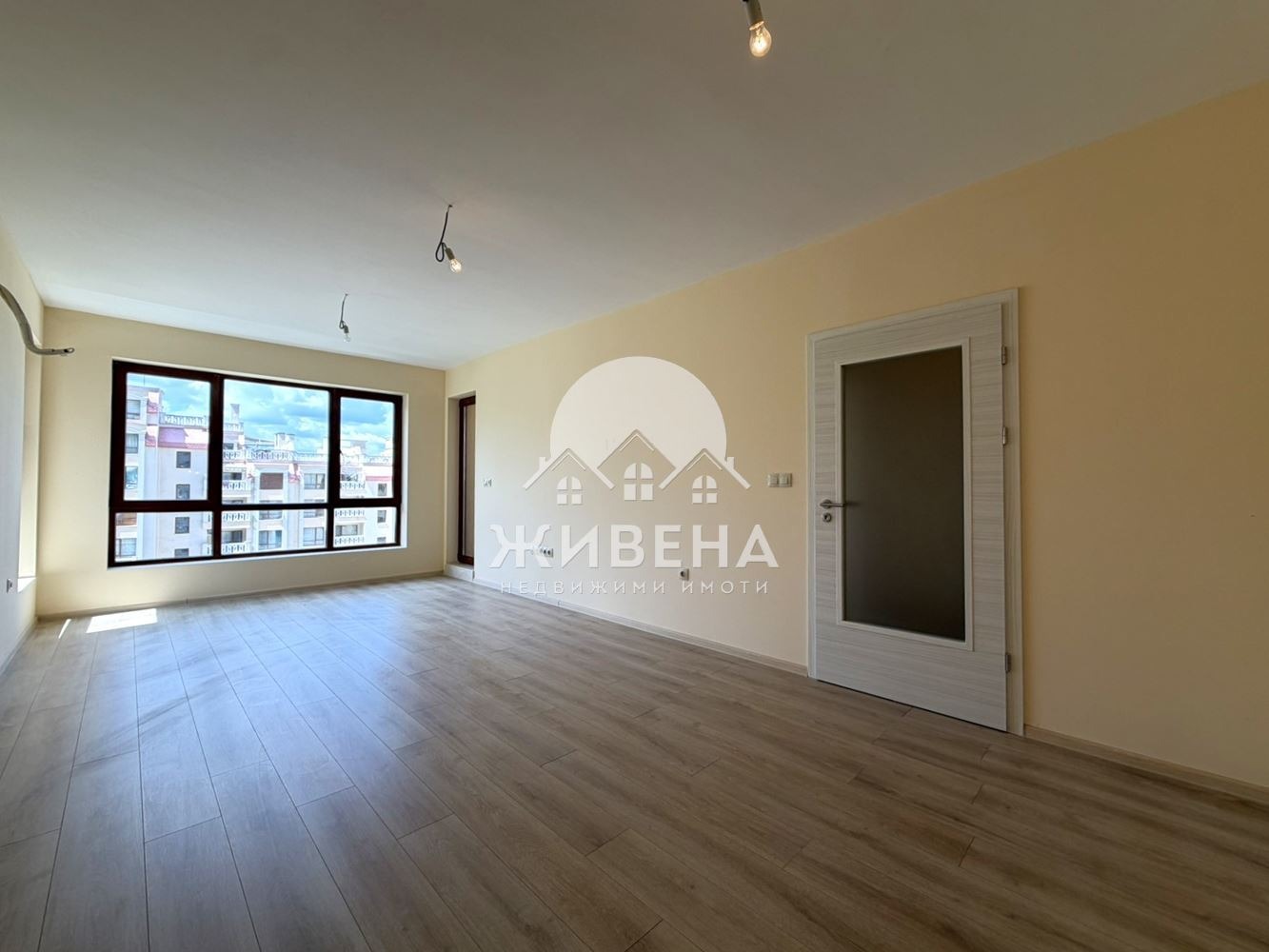 Продава 2-СТАЕН, гр. Варна, Аспарухово, снимка 2 - Апартаменти - 55558586