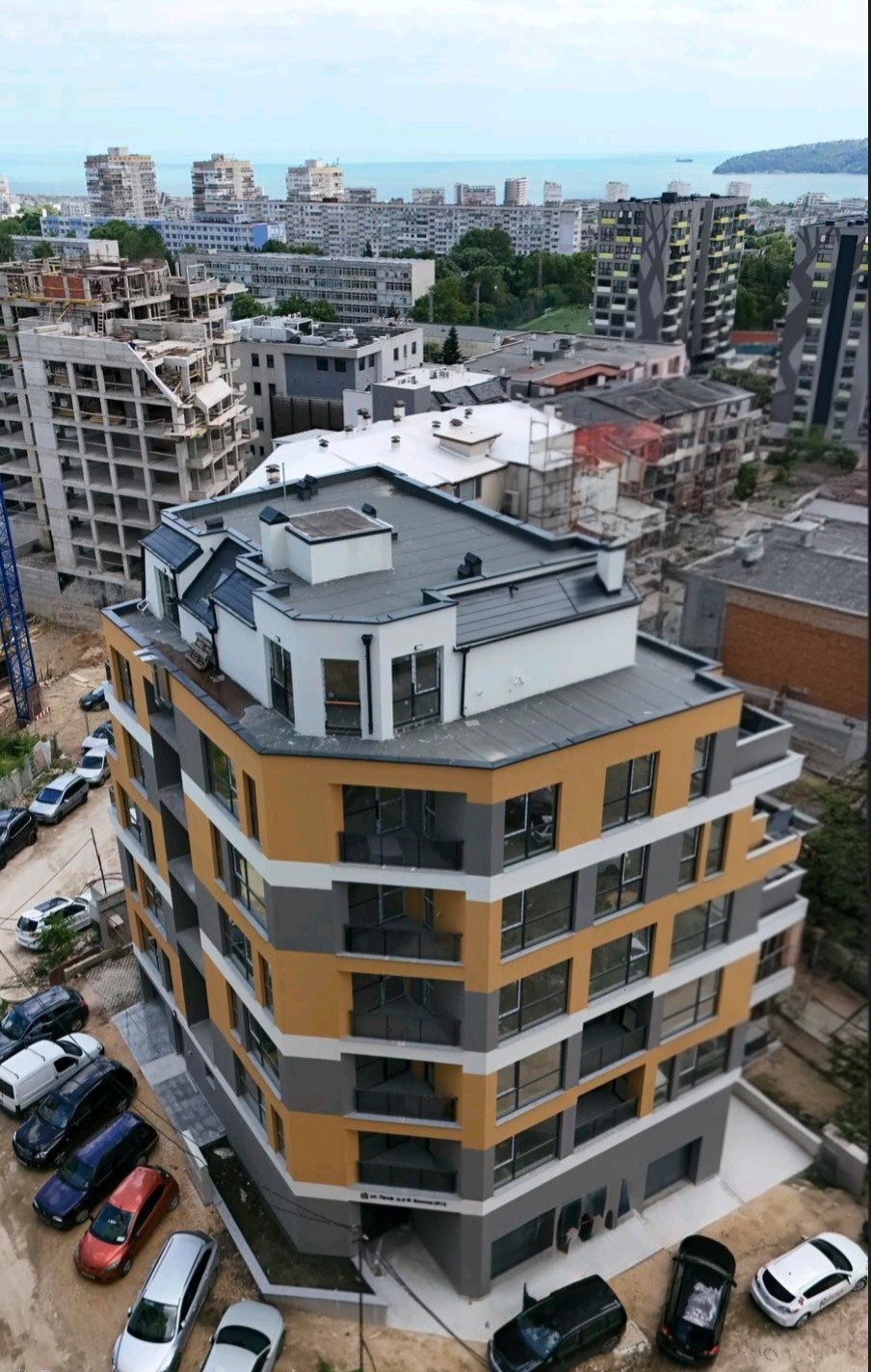 Продава 3-СТАЕН, гр. Варна, Левски 1