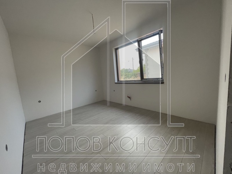 Продава КЪЩА, с. Радиново, област Пловдив, снимка 10 - Къщи - 42369172