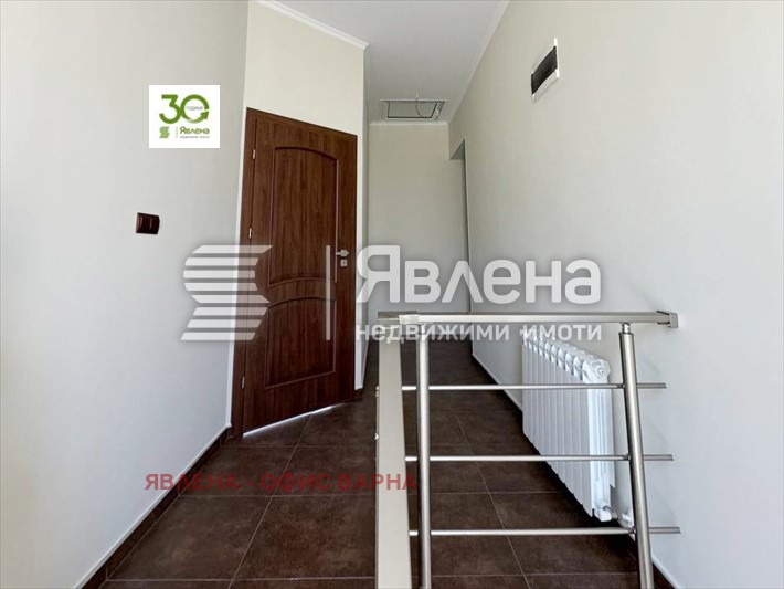 Продава КЪЩА, с. Оброчище, област Добрич, снимка 12 - Къщи - 48683914