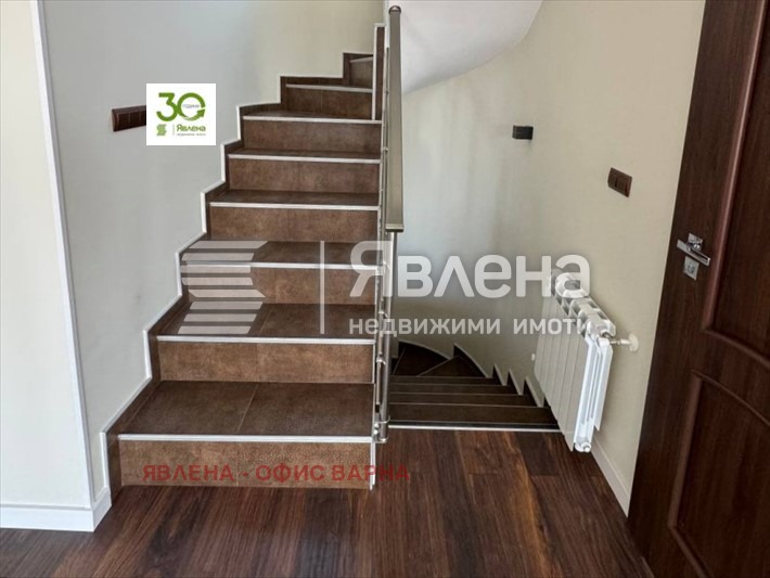 Продава КЪЩА, с. Оброчище, област Добрич, снимка 16 - Къщи - 48683914