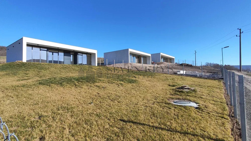 Myytävänä  Talo Dobrichin alue , Obrotšište , 104 neliömetriä | 78747363 - kuva [5]