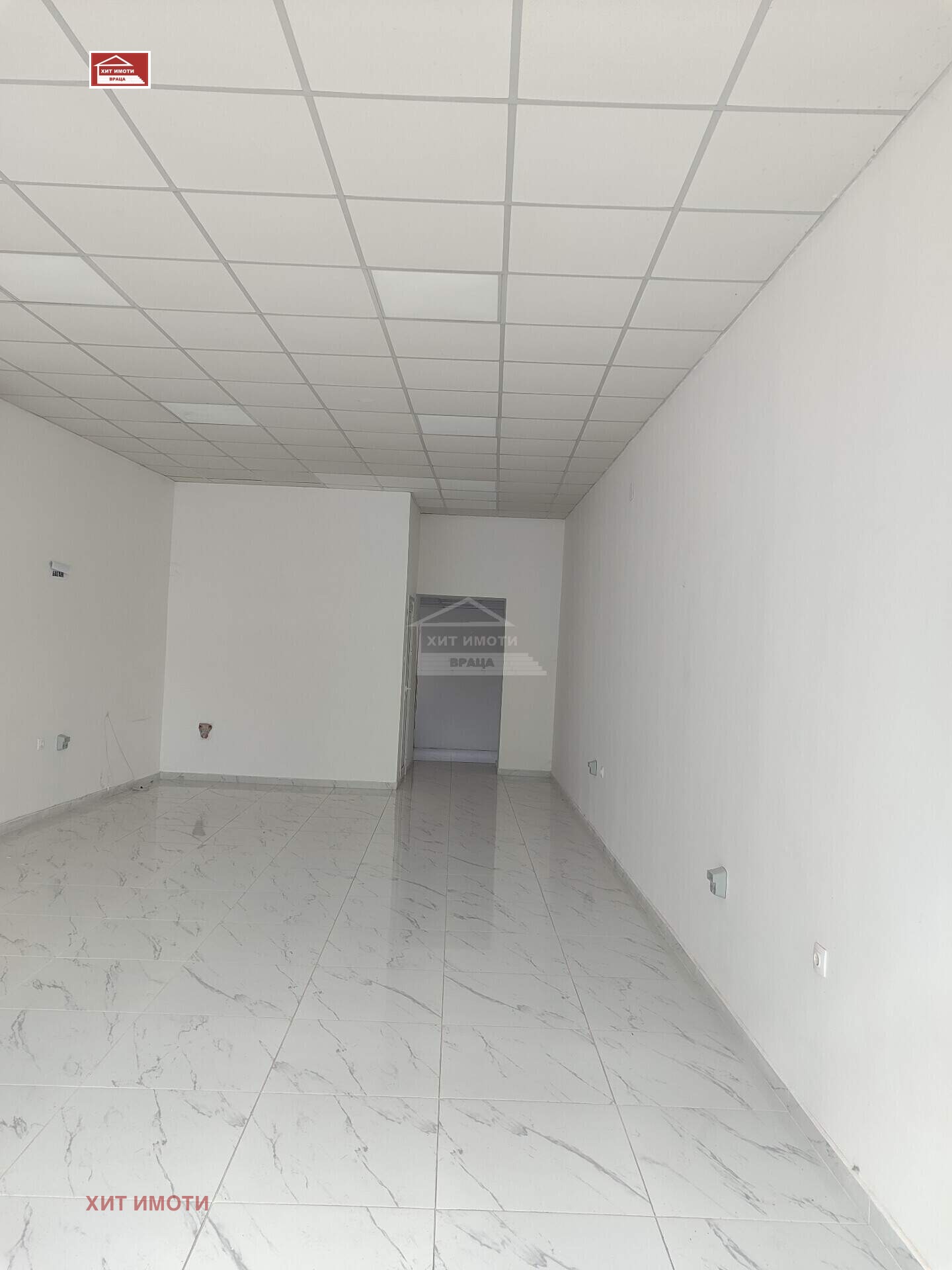 Продава МАГАЗИН, гр. Враца, Център, снимка 2 - Магазини - 53729409