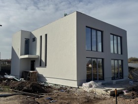 Дом Хераково, область София