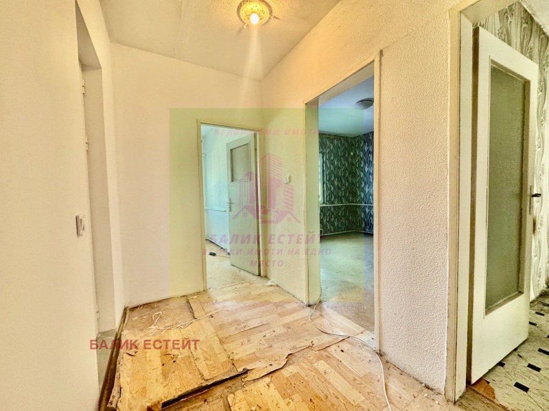 Продава 2-СТАЕН, гр. Добрич, Строител, снимка 9 - Апартаменти - 53536682