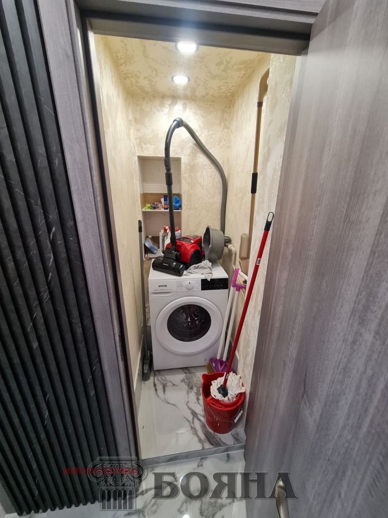 Продава  3-стаен град Русе , Алеи Възраждане , 80 кв.м | 42072243 - изображение [17]