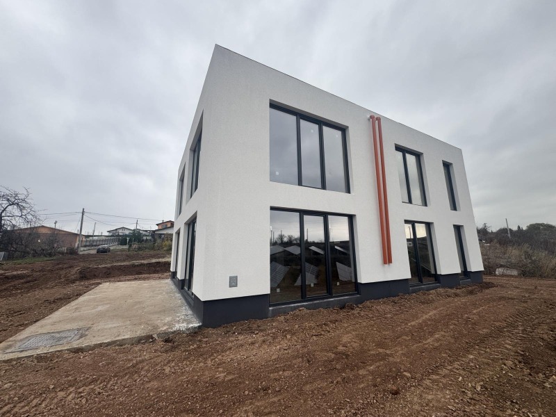 Продава КЪЩА, с. Хераково, област София област, снимка 4 - Къщи - 52597415