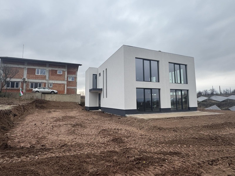 Продава КЪЩА, с. Хераково, област София област, снимка 3 - Къщи - 52597415