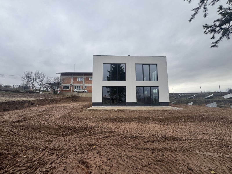 Продава КЪЩА, с. Хераково, област София област, снимка 2 - Къщи - 52597415