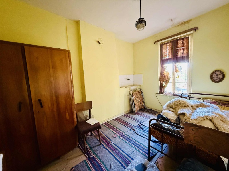Продава  Къща област Пловдив , гр. Брезово , 130 кв.м | 43592512 - изображение [9]
