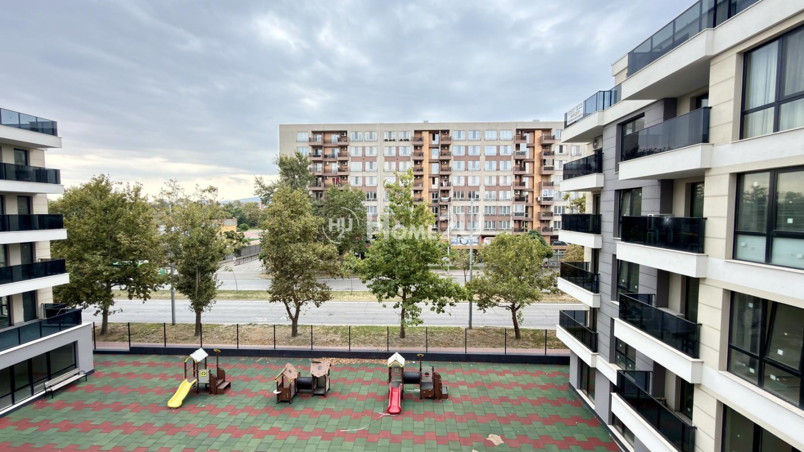 Продава 3-СТАЕН, гр. Пловдив, Южен, снимка 2 - Апартаменти - 56474470