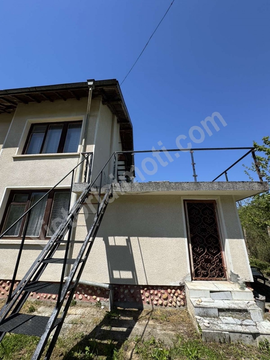 Продава КЪЩА, с. Вонеща вода, област Велико Търново, снимка 12 - Къщи - 54945481