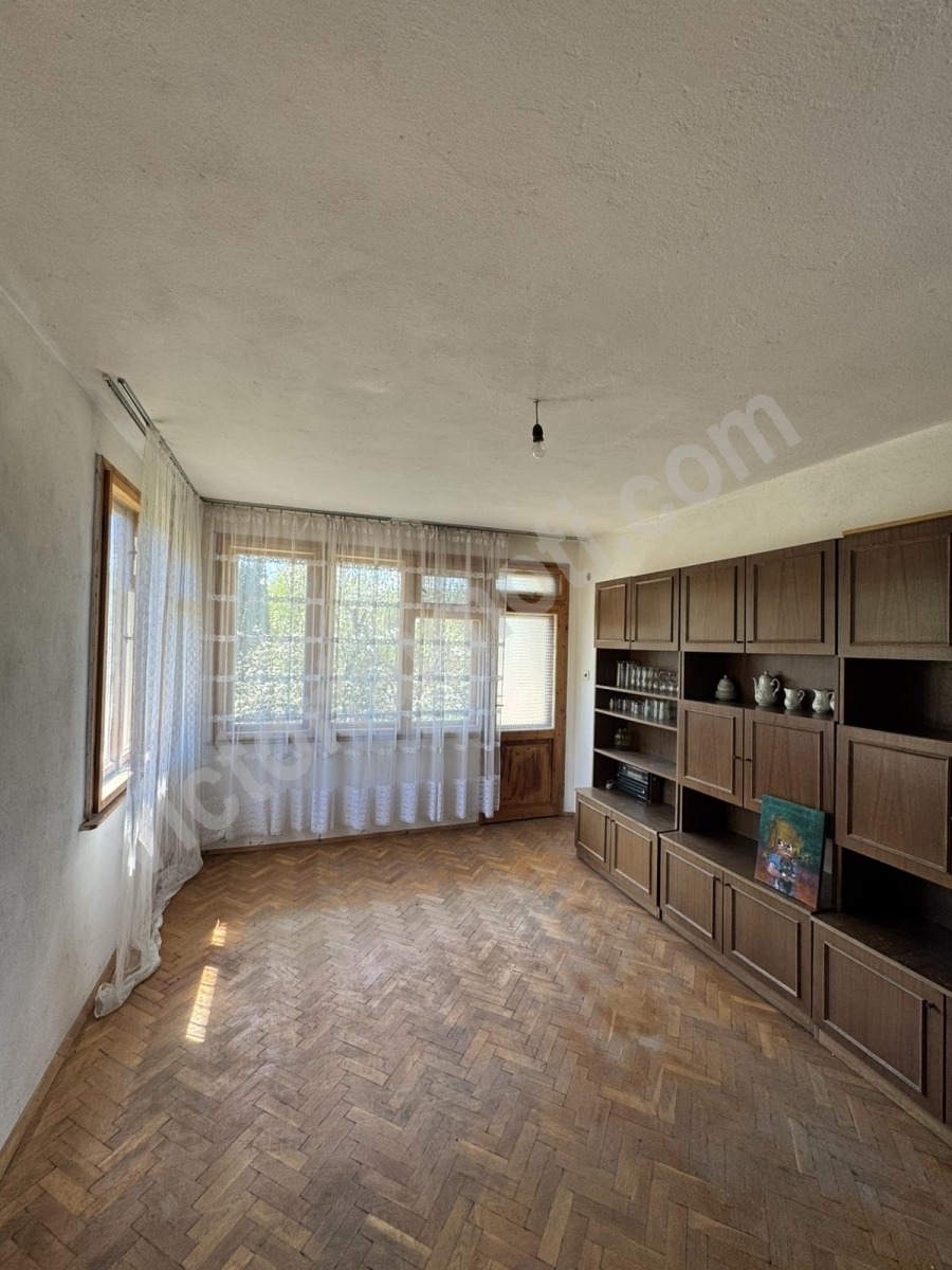 Продава КЪЩА, с. Вонеща вода, област Велико Търново, снимка 7 - Къщи - 54945481
