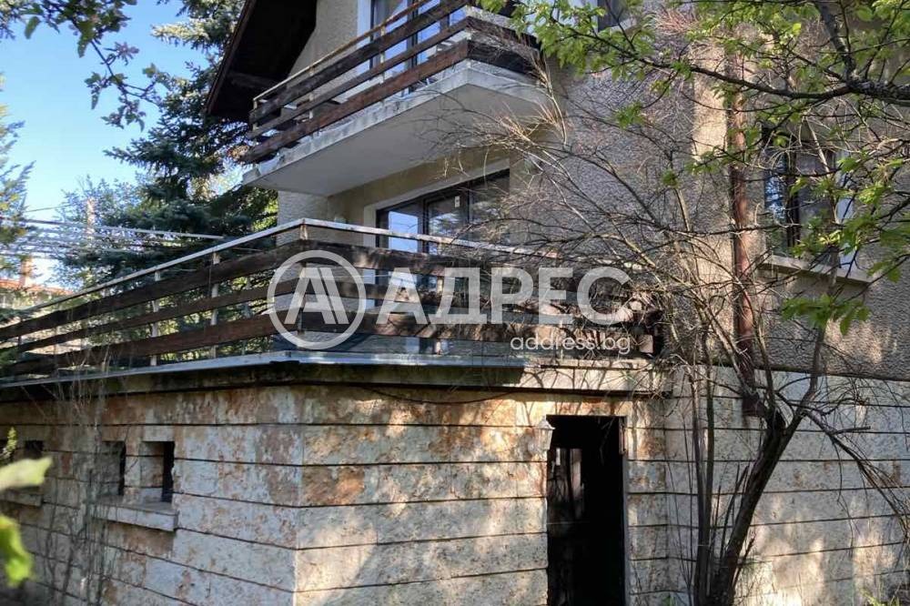 Продава КЪЩА, с. Нови хан, област София област