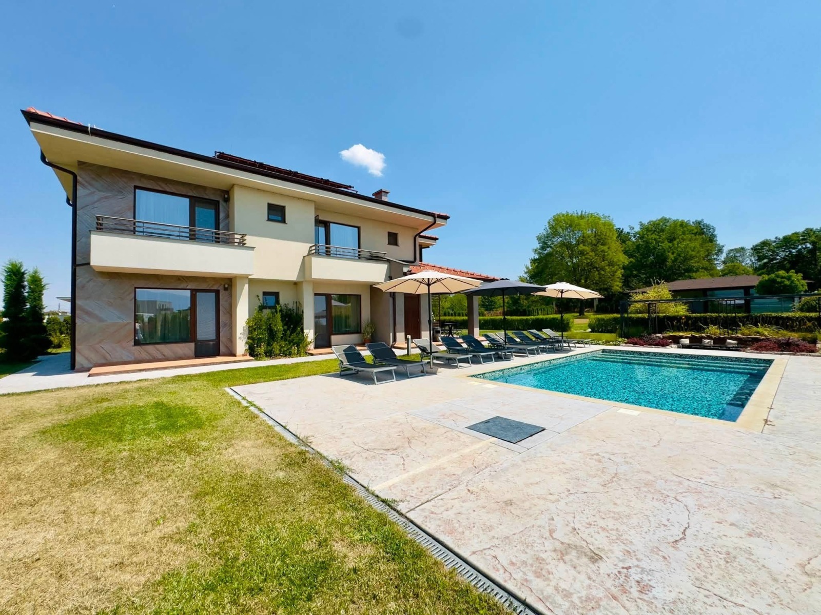 Продава КЪЩА, гр. Монтана, в.з. Юг, снимка 3 - Къщи - 55580469