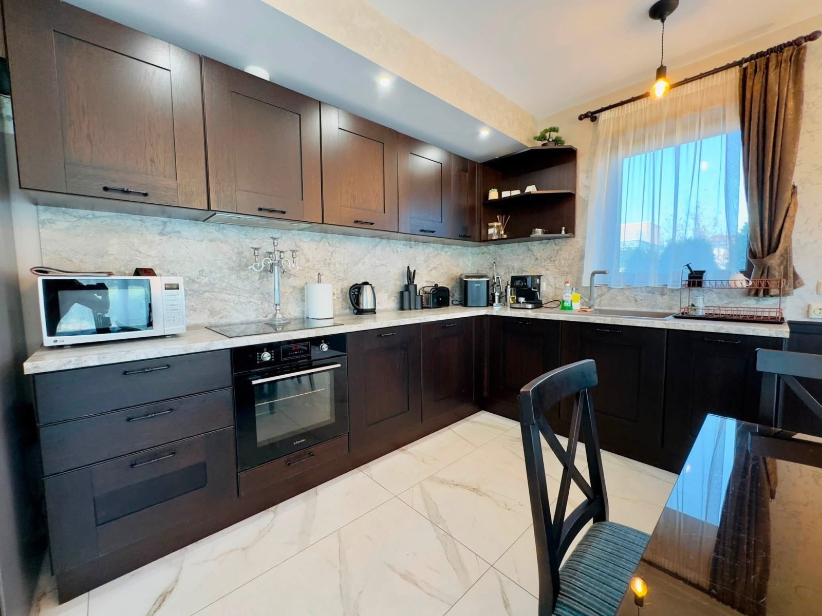 Продава КЪЩА, гр. Монтана, в.з. Юг, снимка 9 - Къщи - 55580469