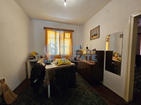 House Burya, region Gabrovo 10