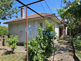 Haus Burja, region Gabrovo 1