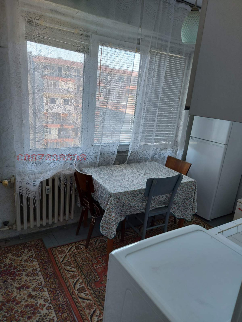 Продава 2-СТАЕН, гр. Русе, Възраждане, снимка 15 - Апартаменти - 52781856