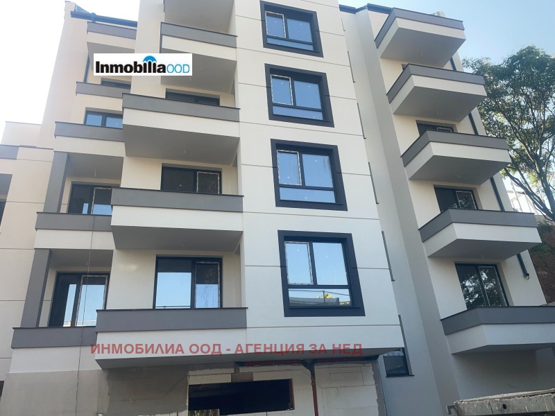 For Sale  2 bedroom Sofia , Tsentar , 195 sq.m | 10140622 - image [2]