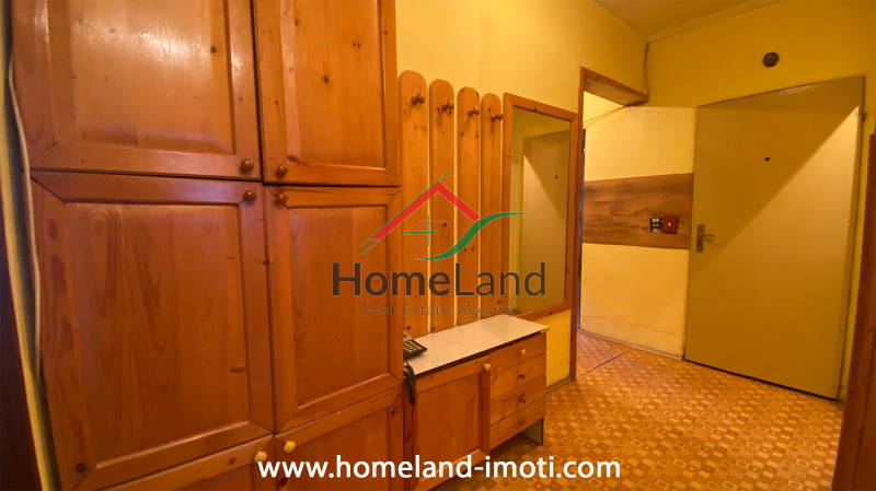 Продава МНОГОСТАЕН, гр. Пазарджик, Идеален център, снимка 15 - Апартаменти - 52532937