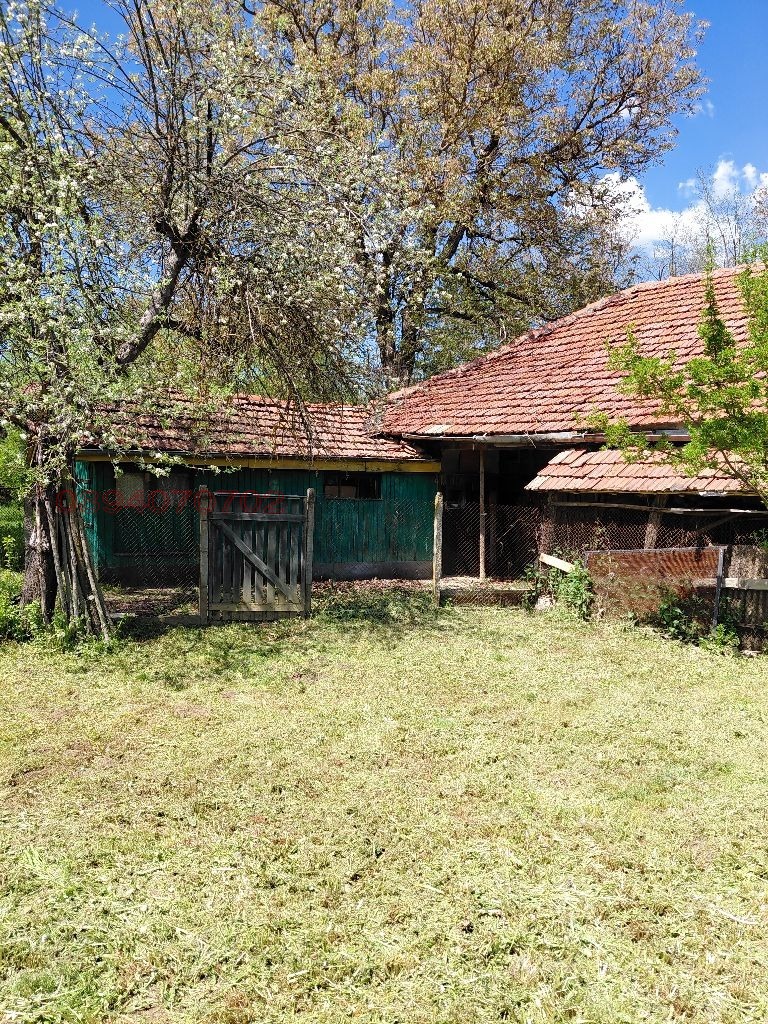 Продава КЪЩА, с. Млечево, област Габрово, снимка 5 - Къщи - 55833553