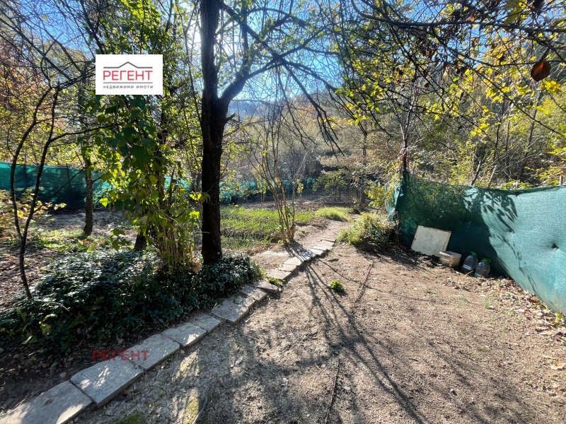 Продава ПАРЦЕЛ в град Габрово, Младост - 395 кв.м / 5 624.21 € » 11 000 лв., РЕГЕНТ