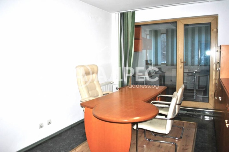 Продава ОФИС, гр. София, Оборище, снимка 8 - Офиси - 52693209