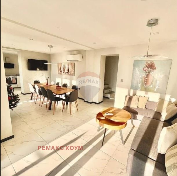 Продава КЪЩА, гр. Балчик, област Добрич, снимка 4 - Къщи - 52155158