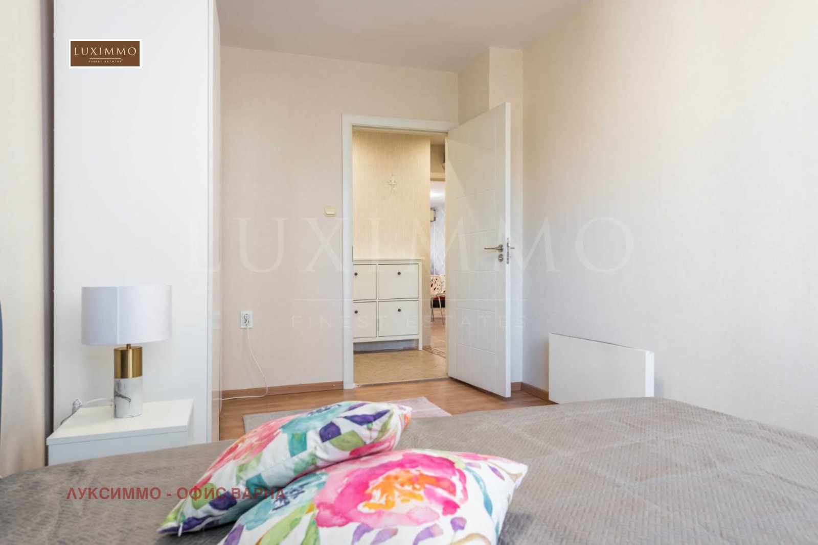 Продава 3-СТАЕН, гр. Варна, Окръжна болница-Генерали, снимка 16 - Апартаменти - 53696370