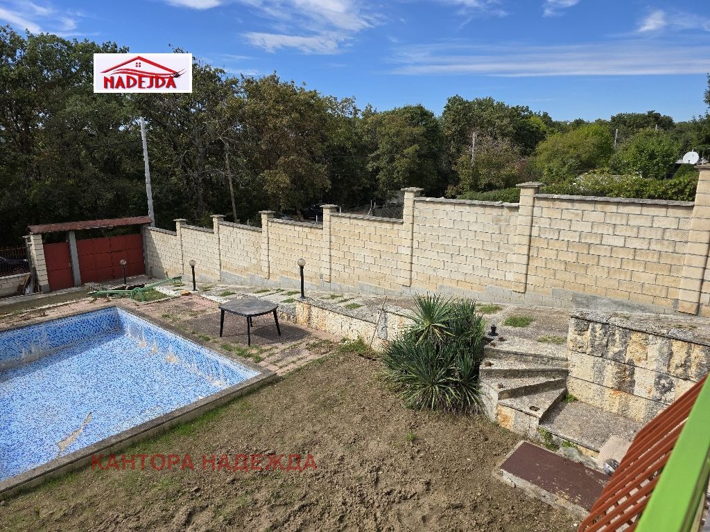 Продава КЪЩА, гр. Варна, м-т Ракитника, снимка 2 - Къщи - 56247695