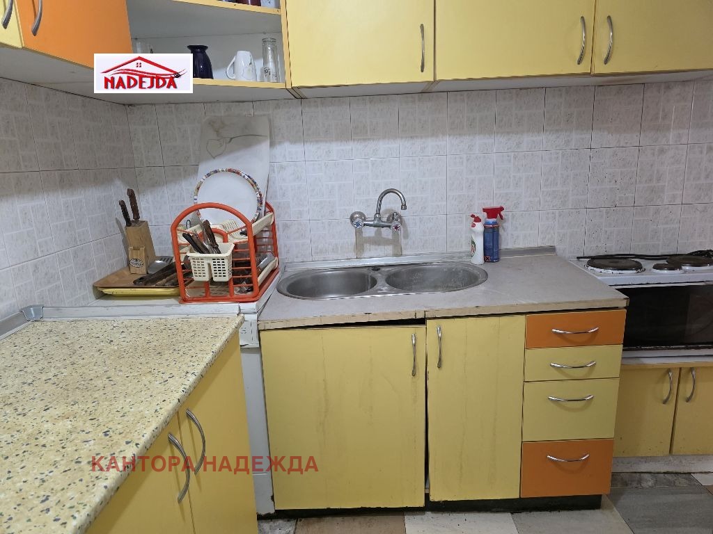 Продава КЪЩА, гр. Варна, м-т Ракитника, снимка 10 - Къщи - 56247695