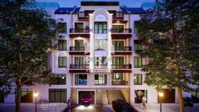 Maisonette Kolhozen pazar, Warna 3