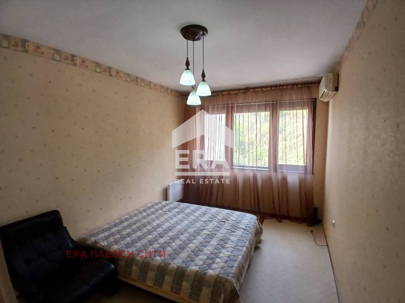 Na sprzedaż  2 sypialnie Plewen , Storgozija , 100 mkw | 75856743 - obraz [3]