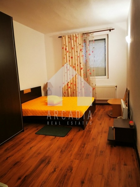 Продава КЪЩА, гр. Пловдив, Гагарин, снимка 6 - Къщи - 54124996