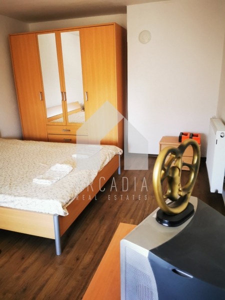 Продава КЪЩА, гр. Пловдив, Гагарин, снимка 16 - Къщи - 54124996