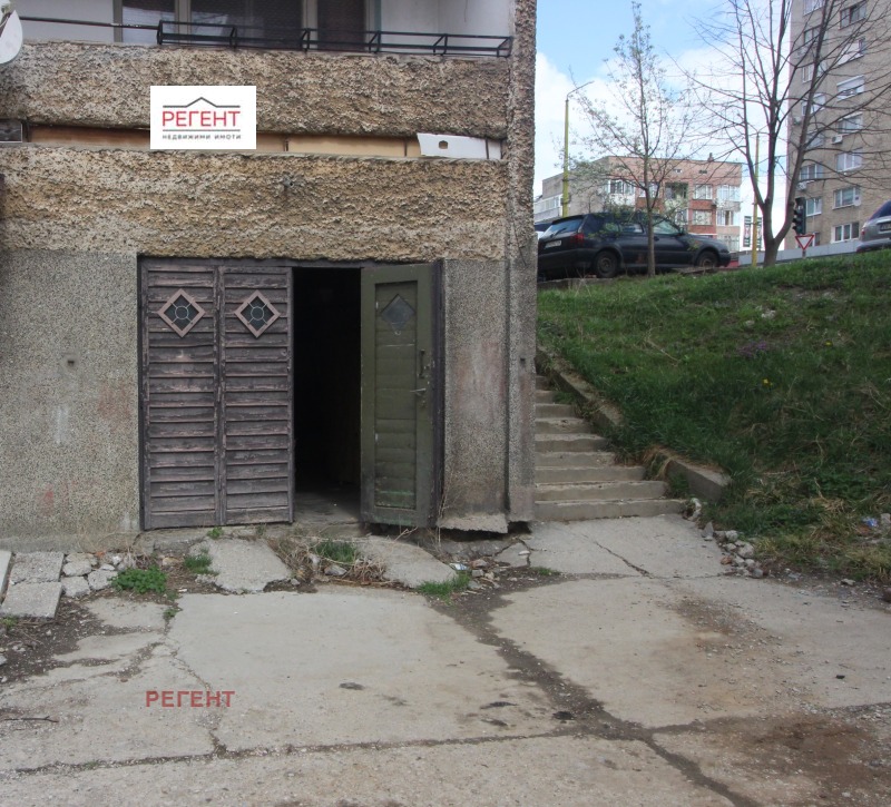Myytävänä  Autotalli Gabrovo , Mladost , 20 neliömetriä | 81987476 - kuva [2]