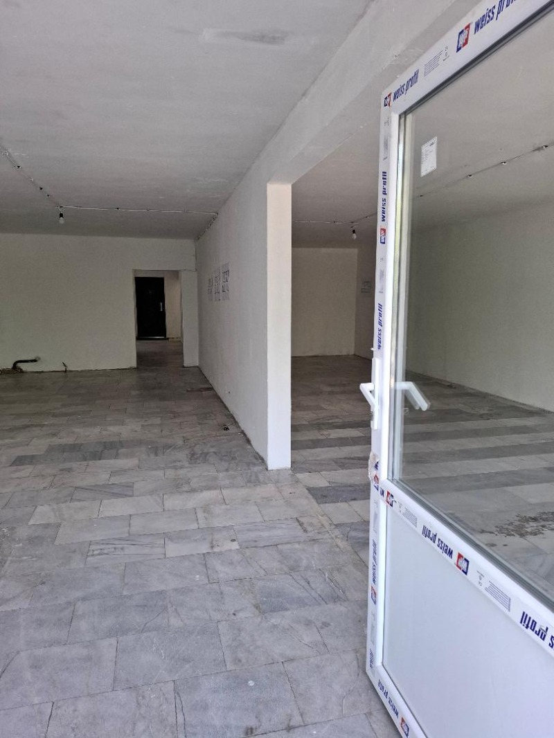 Продава  2-стаен град София , Люлин 10 , 145 кв.м | 86405101 - изображение [4]