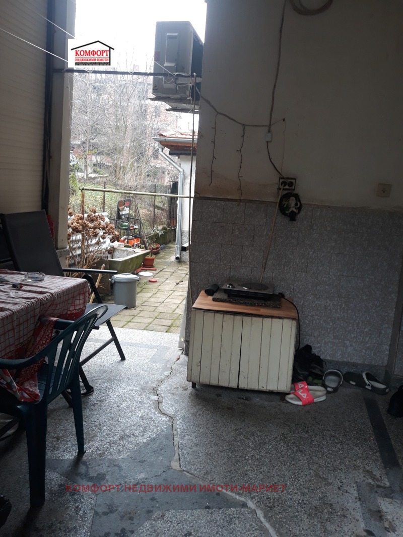 Продава  Етаж от къща град Плевен , Мара Денчева , 100 кв.м | 44471490 - изображение [14]