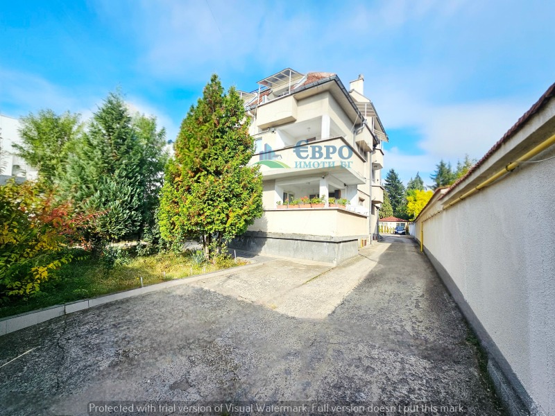 Продава БИЗНЕС ИМОТ, гр. София, гр. Банкя