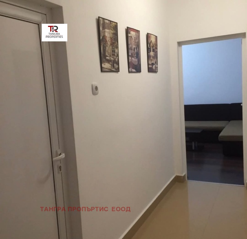 Myytävänä  1 makuuhuone Pernik , Tsentar , 67 neliömetriä | 94655898 - kuva [12]