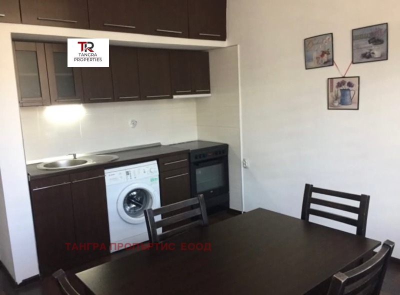 Myytävänä  1 makuuhuone Pernik , Tsentar , 67 neliömetriä | 94655898 - kuva [2]