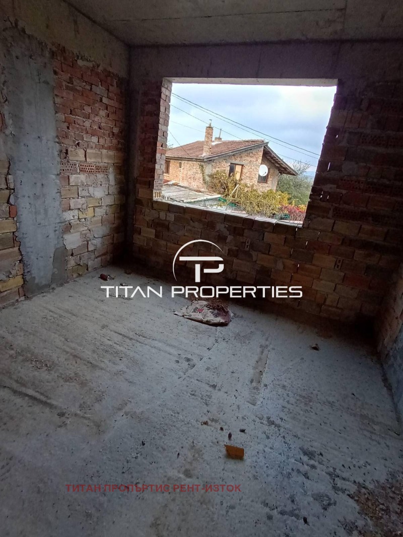 Продава КЪЩА, с. Медово, област Бургас, снимка 4 - Къщи - 52376814