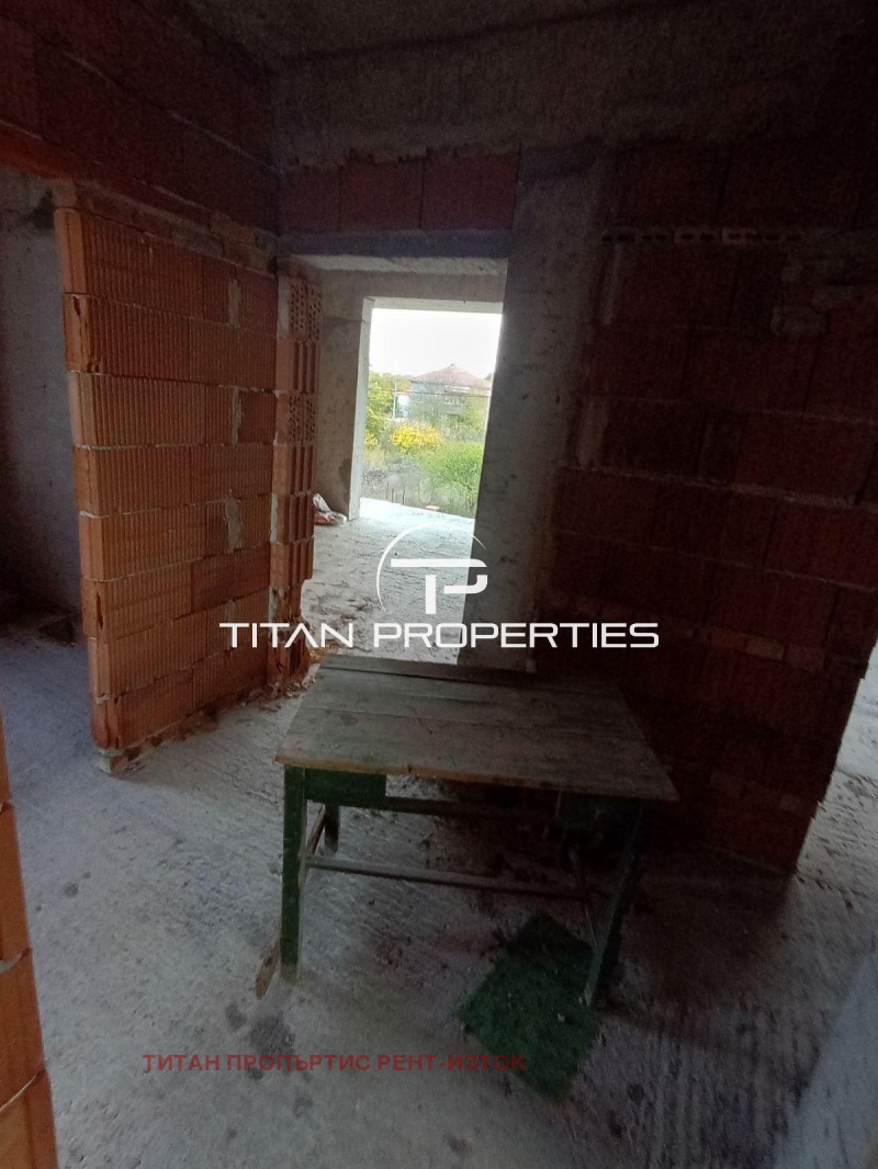 Продава КЪЩА, с. Медово, област Бургас, снимка 8 - Къщи - 52376814