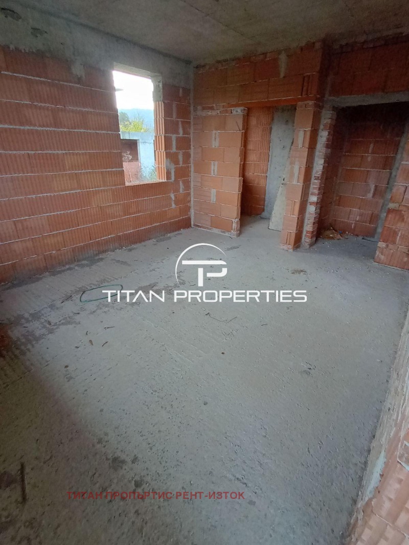 Продава КЪЩА, с. Медово, област Бургас, снимка 12 - Къщи - 52376814