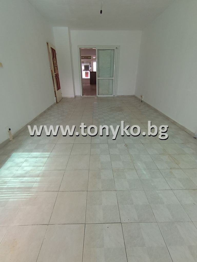 Продава МАГАЗИН, гр. Пловдив, Кючук Париж, снимка 5 - Магазини - 54958396