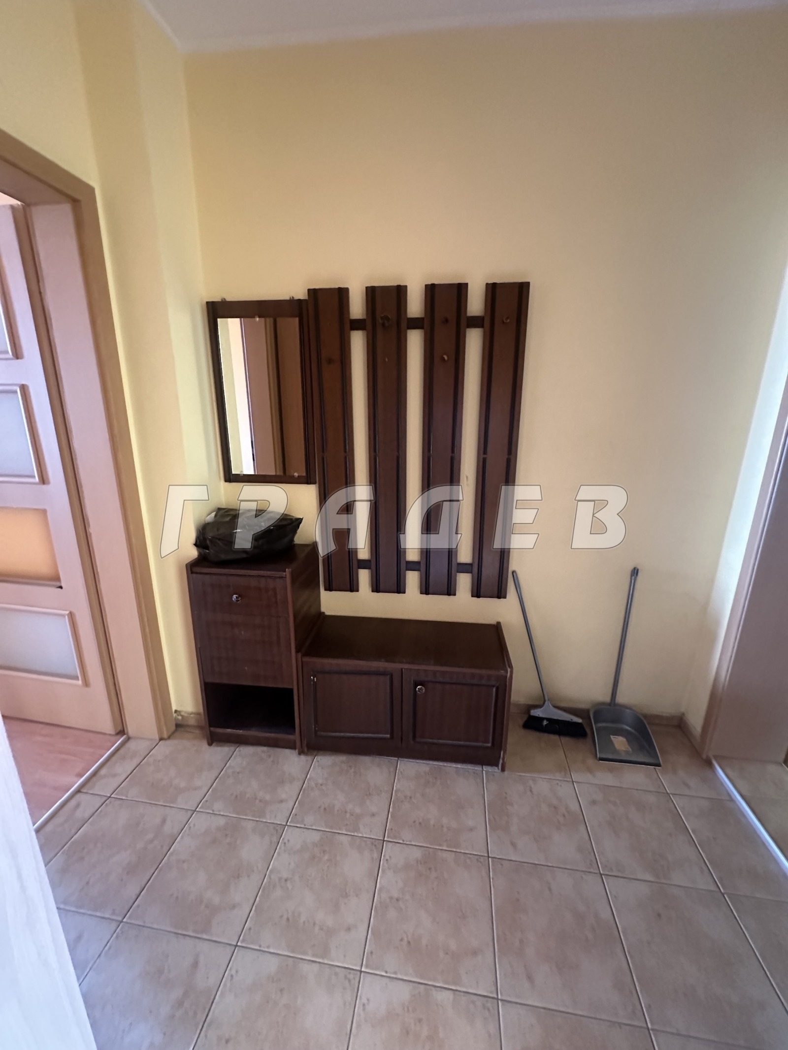 Продава 2-СТАЕН, гр. Русе, Център, снимка 10 - Апартаменти - 56159867
