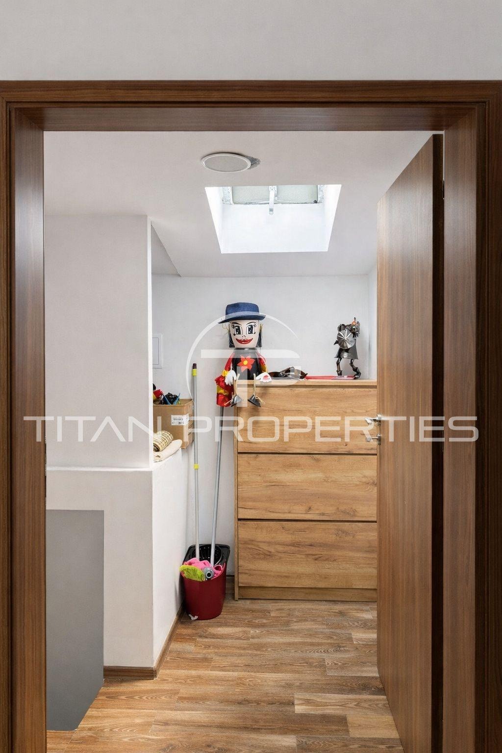 Продава КЪЩА, гр. Дупница, област Кюстендил, снимка 11 - Къщи - 55264816